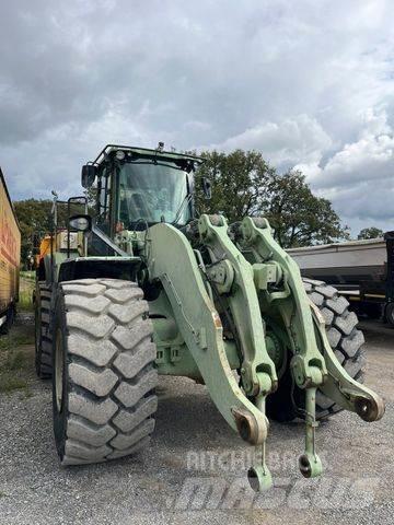 CAT 980 M 輪胎式裝載機