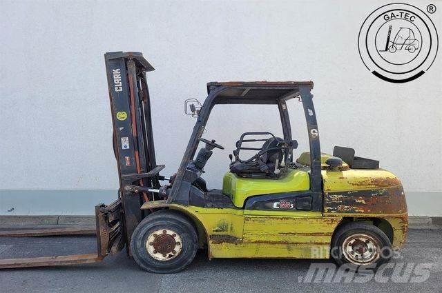 Clark C55SD 柴油卡車