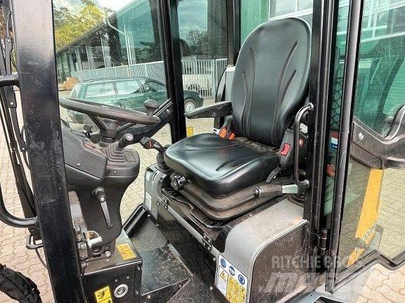 GiANT G2200 HD 輪胎式裝載機