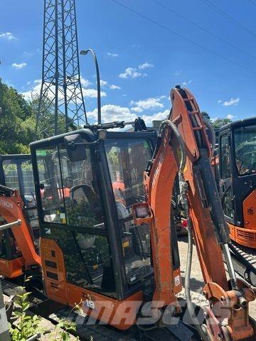Hitachi ZX 19-6 小型挖土機/掘鑿機<7t(小型挖掘機)