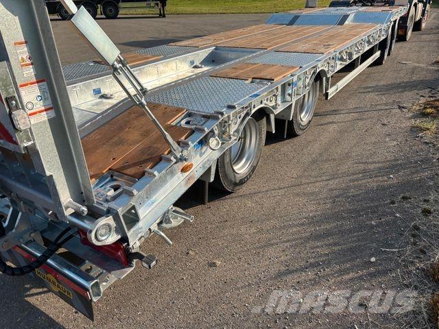 Humbaur HTD 40K-BM 低架裝載車