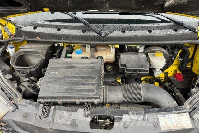 Iveco 35S13 Daily 皮卡.傳統半斗卡車/側卸板