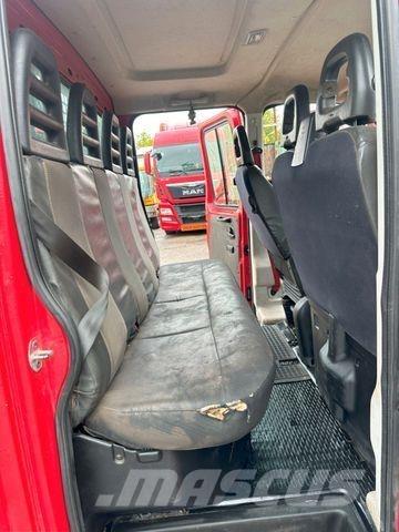 Iveco DAILY 35S18 皮卡.傳統半斗卡車/側卸板