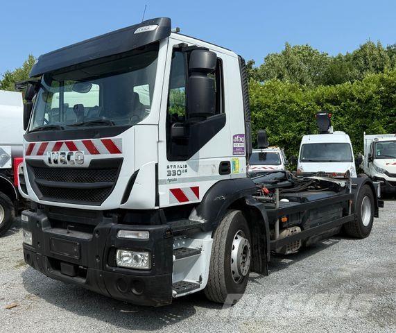 Iveco Stralis 330 吊鉤式起重車
