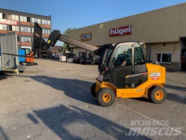 JCB 35-26 4x4 伸縮臂操作車