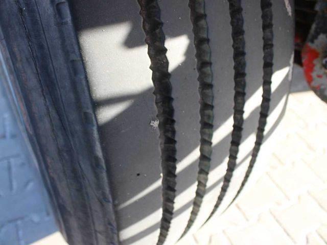 Kögel ANBS, PNEU 80% 篷布拖車
