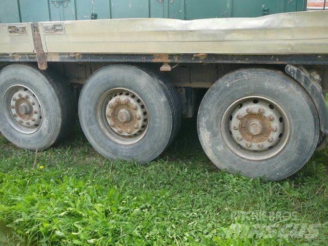 Kögel SN 24 平台/側卸半拖車
