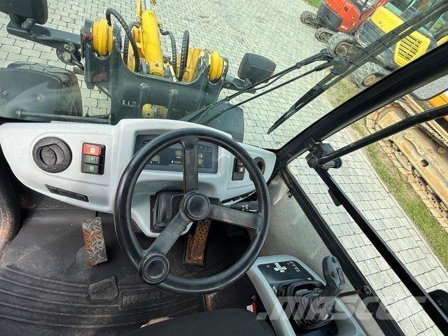 Komatsu WA70-5 輪胎式裝載機