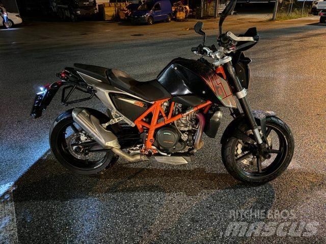 KTM 690 DUKE 其他貨車