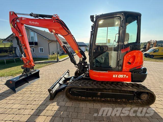 Kubota KX057-4 小型挖土機/掘鑿機<7t(小型挖掘機)
