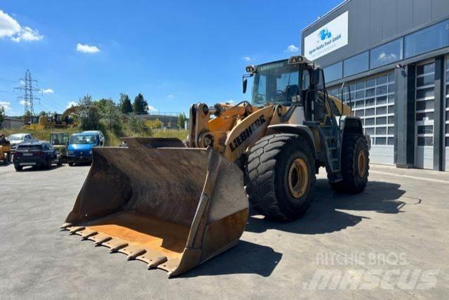 Liebherr 586 2plus2 其他