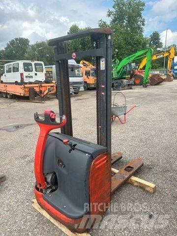 Linde L12 高舉式裝載機