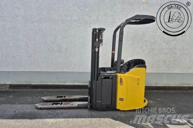 Linde L14SP 高舉式裝載機