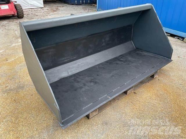  LÖFFEL 輪胎式裝載機