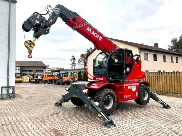 Magni RTH 5.21 伸縮臂操作車