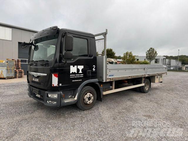 MAN 8.220 皮卡.傳統半斗卡車/側卸板