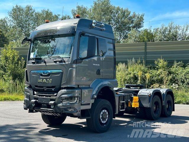 MAN TGS 26.520 6x6 曳引機組件