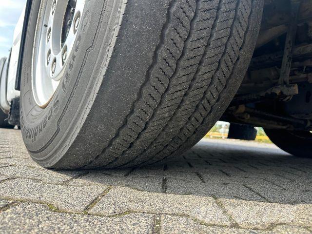 MAN TGX 18.440 XXL 曳引機組件