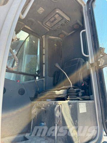 MAN TGX 26.580 木材貨車