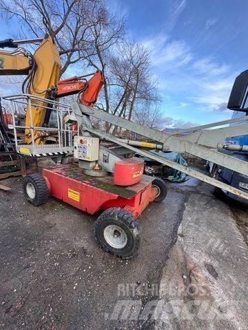 Manitou 120 AE 曲臂高空作業車