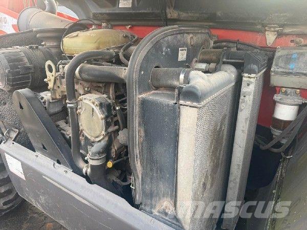 Manitou MT1840 伸縮臂操作車