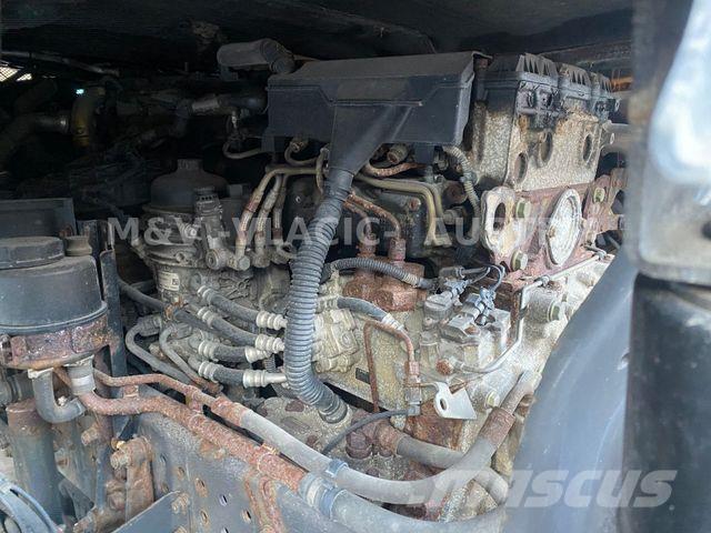 Mercedes-Benz 2542 商用底盤車