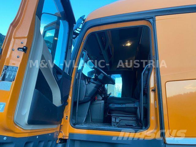 Mercedes-Benz 2542 商用底盤車