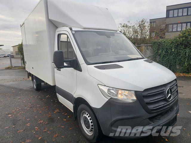 Mercedes-Benz 316 車廂