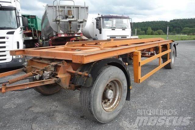 Müller-Mitteltal RA 骨架式拖車