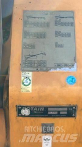 Potain IGO 32 塔式起重機