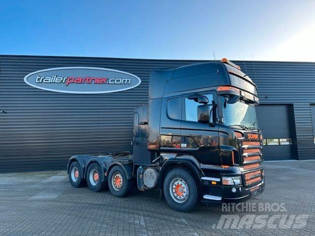 Scania R620 8x4 曳引機組件
