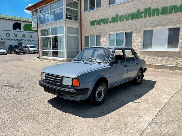 Skoda 125L vin 334 汽車