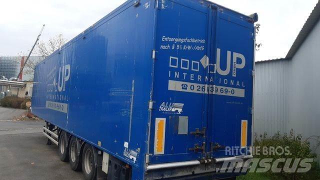 Stas Schubboden 92 箱體半拖車