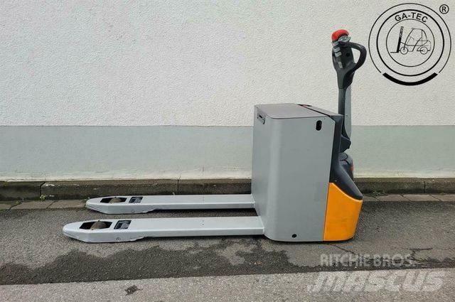 Still ECU 16 低架裝載機