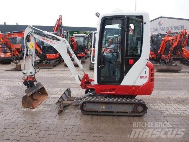 Takeuchi TB 216 小型挖土機/掘鑿機<7t(小型挖掘機)