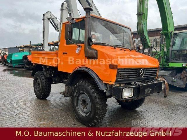 Unimog U 1000/ 424 傾卸式卡車