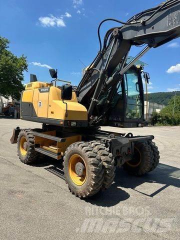 Volvo EW 140 D 旋轉式挖土機/掘鑿機/挖掘機