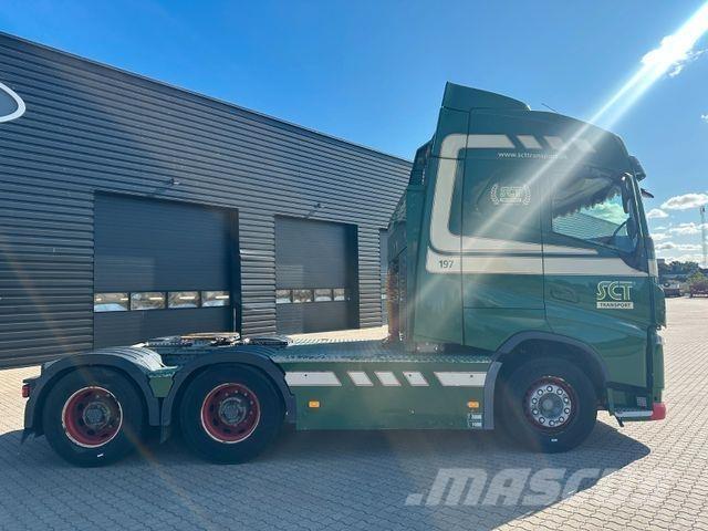 Volvo FH 540 6x4 曳引機組件