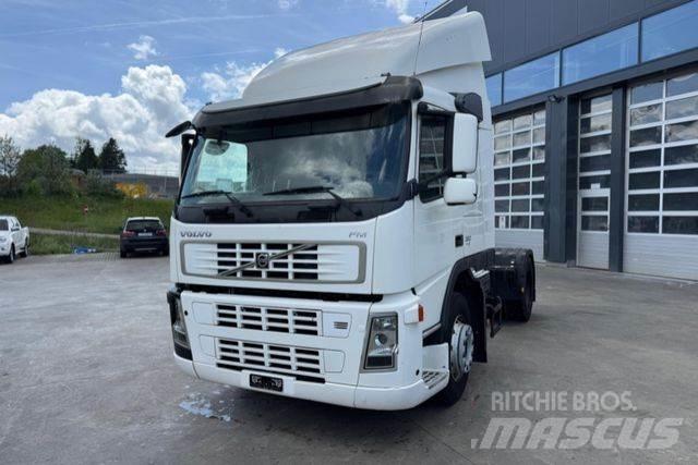 Volvo FM-390 4x2 曳引機組件