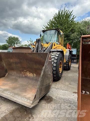 Volvo L 120 E 輪胎式裝載機
