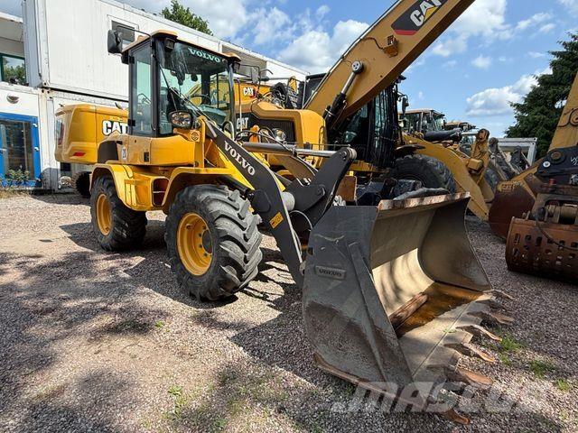Volvo L 35 G 輪胎式裝載機