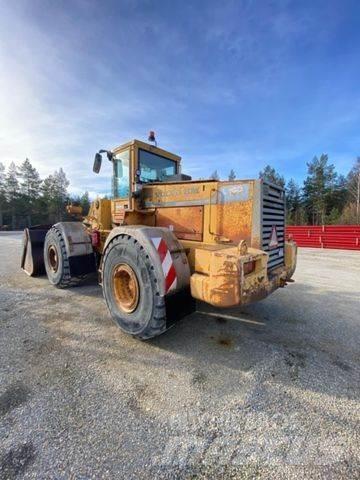 Volvo L180 輪胎式裝載機