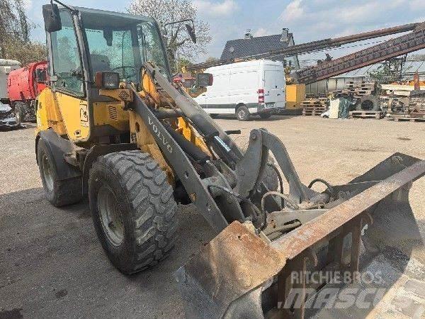 Volvo L25b 輪胎式裝載機