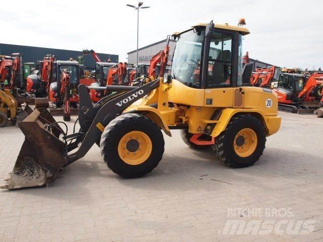 Volvo L35G 輪胎式裝載機