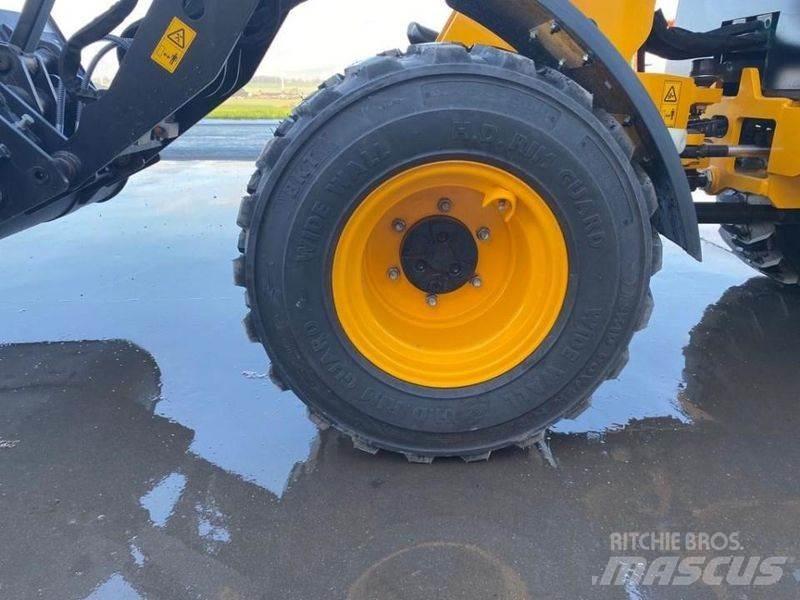 JCB 403 滑移轉向裝載機