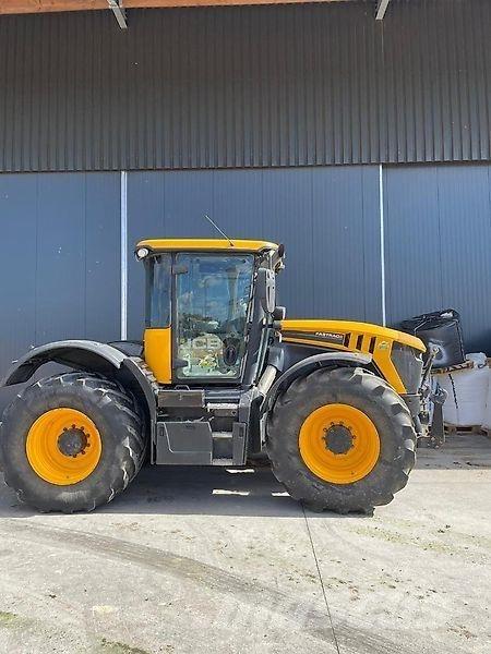 JCB Fastrac 4220 曳引機