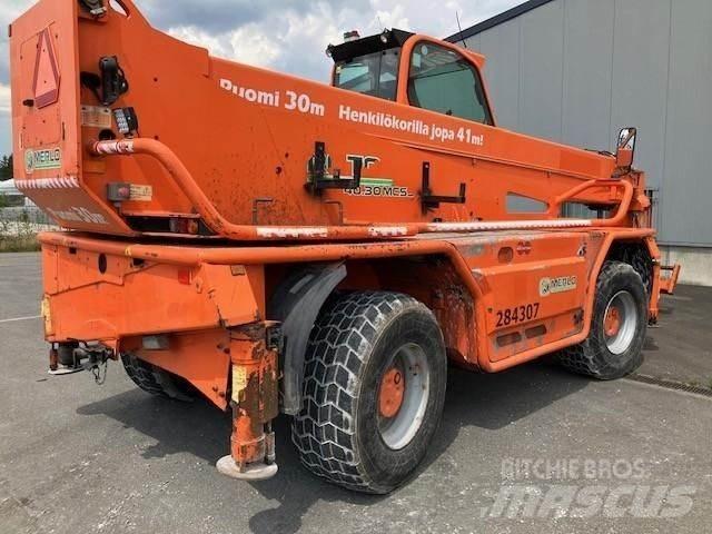 Merlo 40.30 MCSS 伸縮臂操作車