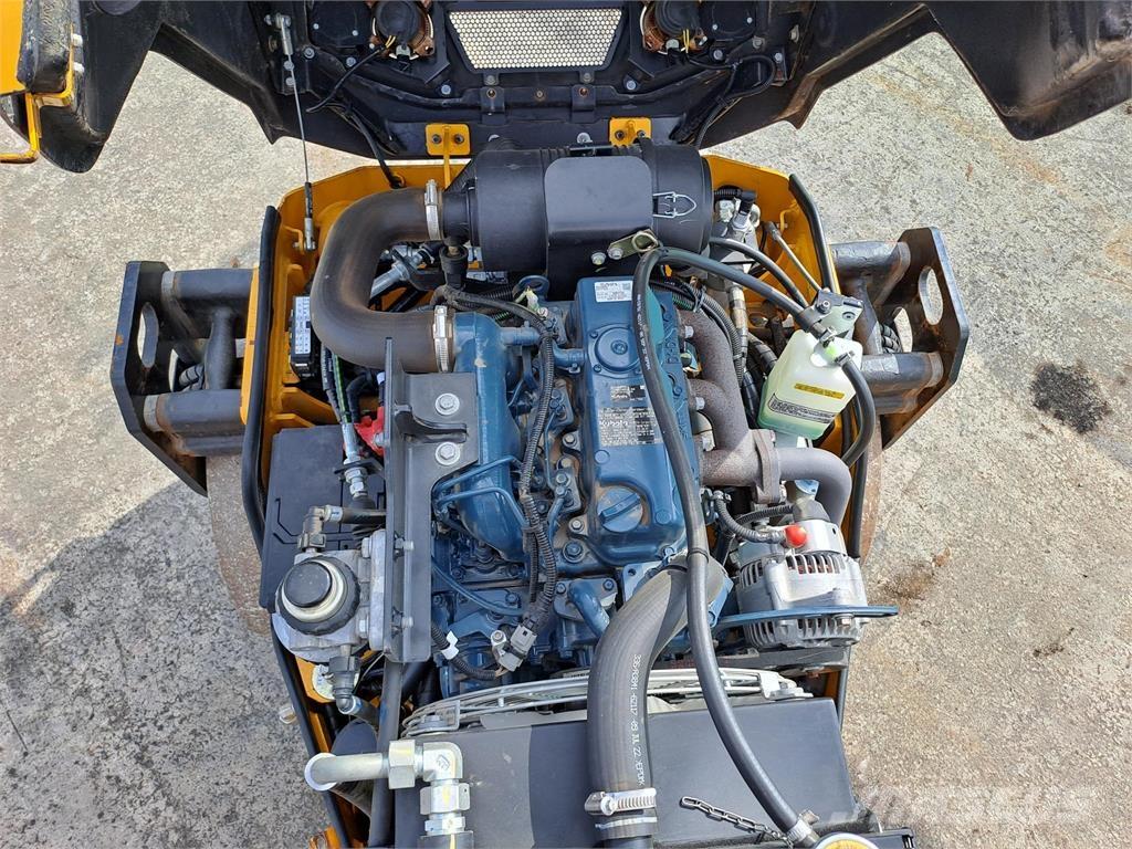 JCB  其他滾壓機