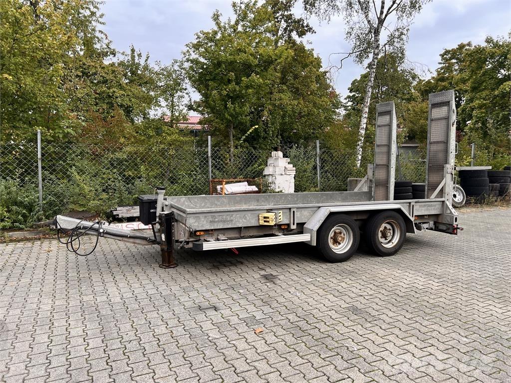 TT Tandemtieflader 低架裝載車