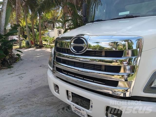 Hino 268 Box Truck 廂式貨物運輸車